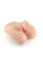 Kaum volljährige Daisy-Pussy — Bild 1